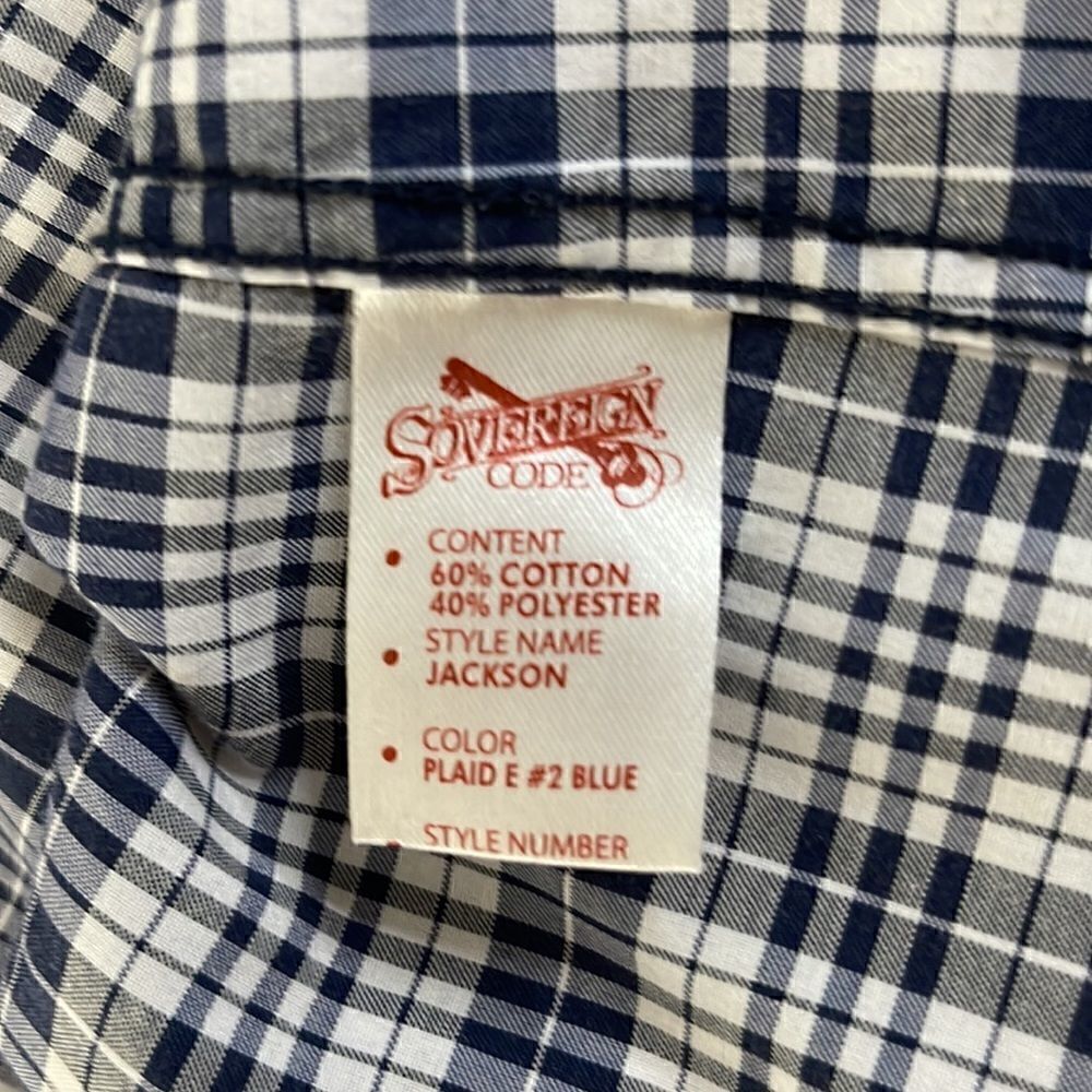 Sovereign Code casual button up shirt.  Size Medium. - Picture 4 of 4
